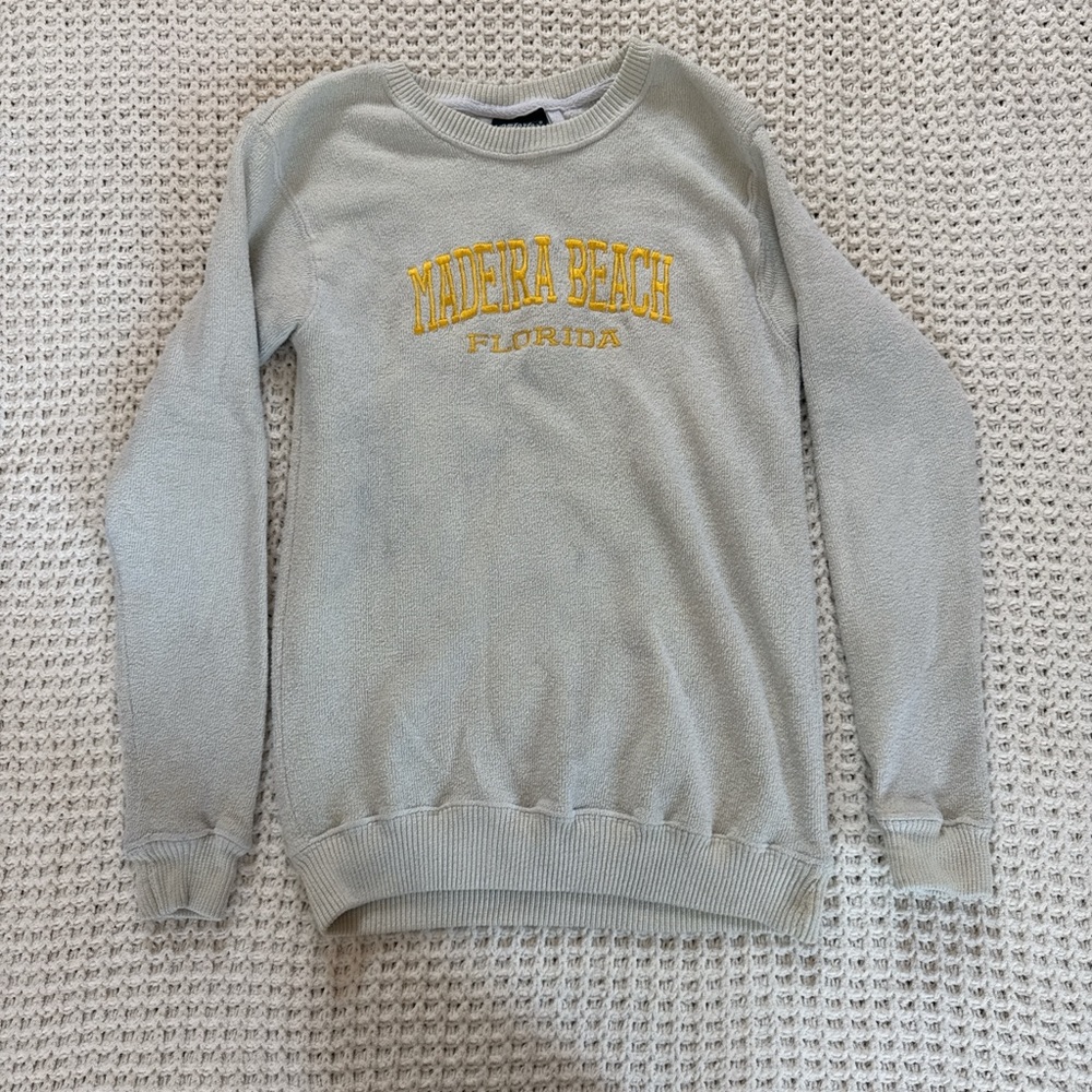 Yellow crewneck